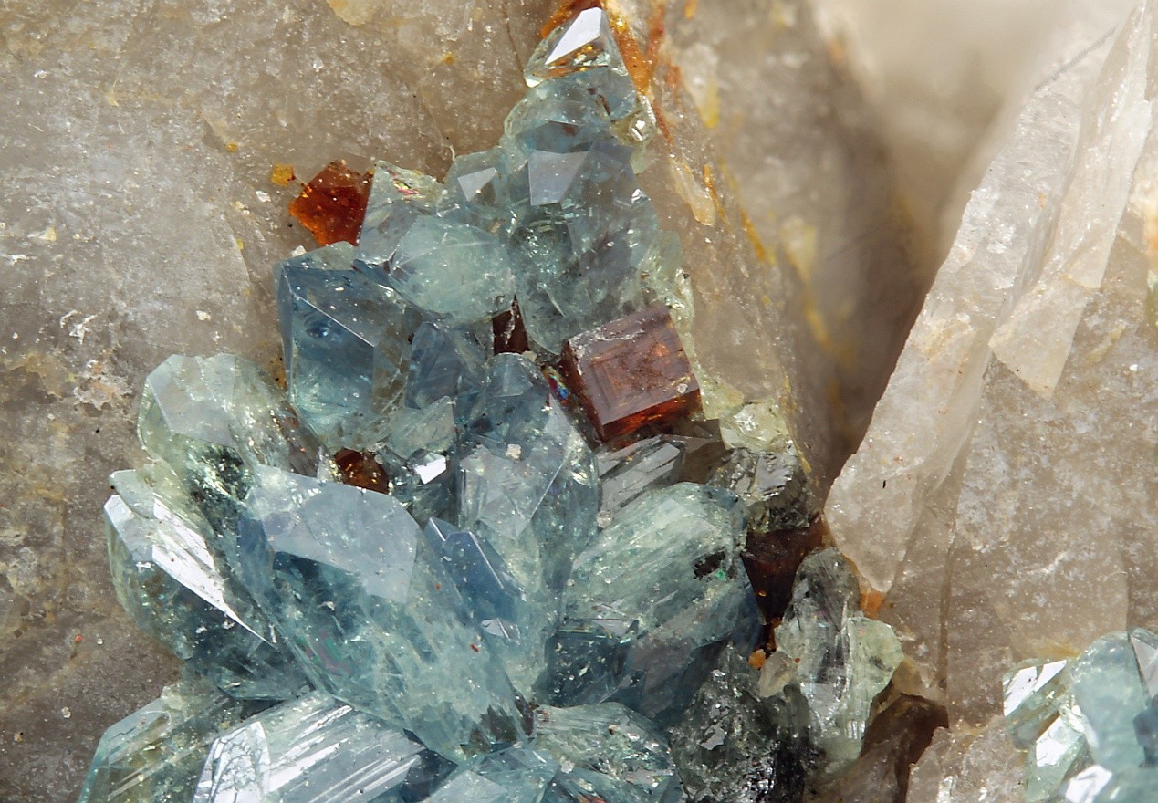 Skorodit, Pharmakosiderit