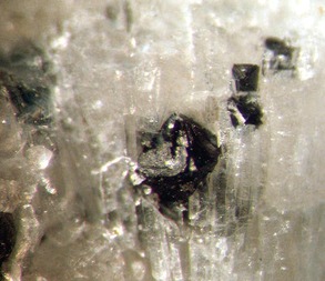 USA/Arkansas/Hot Spring County/Magnet Cove/Kimzey Calcite Quarry