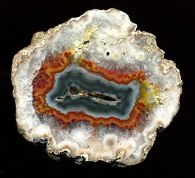 Argentinien/Mendoza, Provinz/Malargüe, Departamento/Rio Barrancas, Distrito/Sierra del Chachahuen