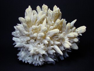 Kirgistan/Batken, Oblast/Kadamdschai (Kadamjay), Rajon/Khaidarkan (Aidarken; Chaidarkan; Khaydarkan) Sb-Hg Lagerstätte