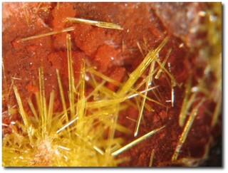 Frankreich/Auvergne-Rhône-Alpes, Région/Loire, Département/Roanne, Arrondissement/Saint-Priest-la-Prugne/Les Bois-Noirs, Bergbaurevier/Bois Noirs Limouzat (Ancienne Mine, BN 3, BN 5, BN 6, Le Forez, Les Bois Noirs Mine)