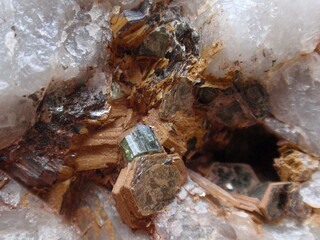 Tschechien/Ústecký kraj (Aussiger Region, Ústí nad Labem Region)/Teplice, Okres/Krupka (Graupen)/Steinknochen (Lux, Lucás)