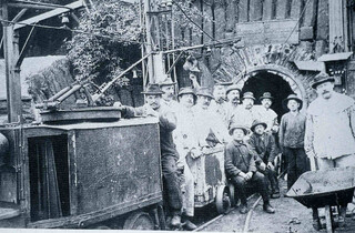 Deutschland/Rheinland-Pfalz/Altenkirchen (Westerwald), Kreis/Daaden-Herdorf, Verbandsgemeinde/Herdorf/Grube Hollerter Zug