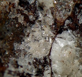 Bolivien/Potosí, Departamento/Antonio Quijarro, Provinz/El Dragón Mine