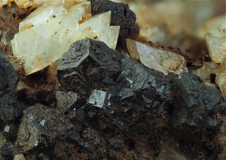 Schweiz/Wallis, Kanton/Goms, Bezirk/Binntal/Binn/Lercheltini-Gebiet (Lärcheltini)/Feuf Gräbe/Pyritkluft