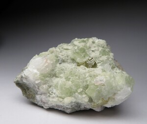 Deutschland/Hessen/Gießen, Bezirk/Marburg-Biedenkopf, Landkreis/Steffenberg/Steinperf/Steinbruch Trautvetter (Steinbruch am Burgberg)