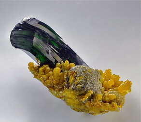 Kosovo/Mitrovica, Bezirk/Mitrovica e Jugut, Gemeinde/Trepča-Komplex/Trepča Stan Terg Mine (Stari Trg Mine; Trepča Mine; Stan Trg Mine)