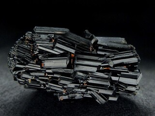 Madagaskar/Alaotra-Mangoro, Region/Ambatondrazaka, Distrikt/Ambatosoratra/Ambatosoratra-Pegmatit