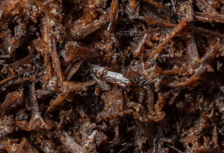 Spanien/Katalonien (Cataluña)/Girona, Provinz/Selva, Comarca/Arbúcies, Municipio/Pegmatite von Arbúcies/Aufschluss über der Autobahn (Tunel de Pigot)