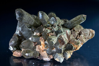 Spanien/Katalonien (Cataluña)/Girona, Provinz/Selva, Comarca/Arbúcies, Municipio/Pegmatite von Arbúcies/Aufschluss über der Autobahn (Tunel de Pigot)