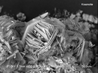 Tschechien/Karlovarský kraj (Karlsbad)/Sokolov, Okres (Falkenau)/Horní Slavkov, Obec (Schlaggenwald, Gemeinde)/Krásno, Město (Schönfeld)/Huberstock (Hubr; Huber open pit; Hubský peň)