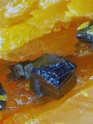 China/Hunan, Provinz/Changde, Präfektur/Shimen, Kreis/Jiepaiyu As-Lagerstätte/Jiepaiyu Mine (Shimen Mine; Realgar Mine)