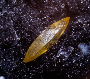 Frankreich/Auvergne-Rhône-Alpes, Région/Allier, Département/Montluçon, Arrondissement/Echassières/Les Montmins (Sainte Barbe filon)