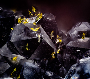 Frankreich/Auvergne-Rhône-Alpes, Région/Allier, Département/Montluçon, Arrondissement/Echassières/Les Montmins (Sainte Barbe filon)