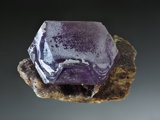 Kasachstan/Zhambyl, Oblysy (Dzhambul, Jambyl)/Moiynkum, Distrikt/Sary Shagan Amethyst Vorkommen (Preozersk)