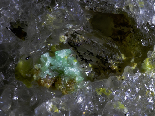 Frankreich/Auvergne-Rhône-Alpes, Région/Allier, Département/Montluçon, Arrondissement/Echassières/Les Montmins (Sainte Barbe filon)