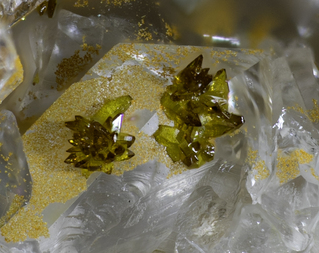 Frankreich/Auvergne-Rhône-Alpes, Région/Allier, Département/Montluçon, Arrondissement/Echassières/Les Montmins (Sainte Barbe filon)