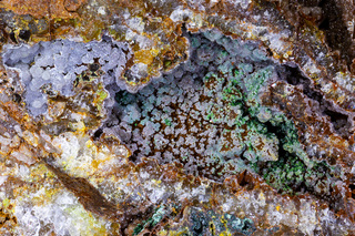 Frankreich/Auvergne-Rhône-Alpes, Région/Allier, Département/Montluçon, Arrondissement/Echassières/Les Montmins (Sainte Barbe filon)