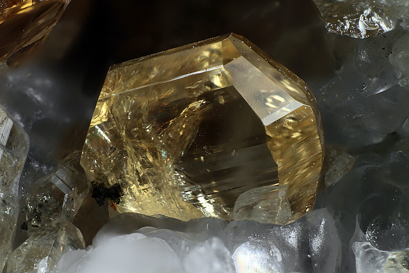 Mineralatlas Lexikon - Humit