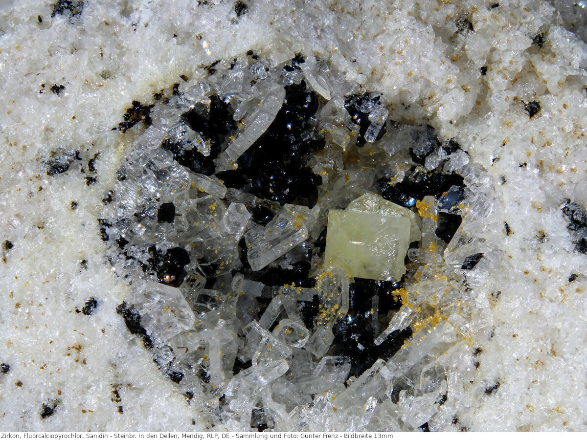 Mineralatlas Lexikon - Pyrochlor-Gruppe